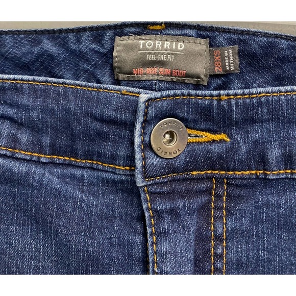 Torrid Mid-Rise Slim Boot Jeans,  SZ 28 Extra Short - Picture 3 of 6